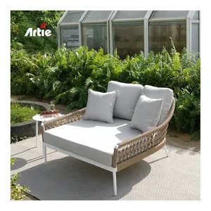 Artie Luxury Pool Furniture Double Beach Sunbeds For Hotel Furniture Modern Outdoor Woven Rattan Garden Day Bed