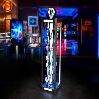 Soporte de exhibición de copas de chupito de lujo alto con logotipo personalizado para bar, hotel, fiesta de bodas, soporte para copas de cóctel, bandeja de chupitos en espiral con LED, torre de exhibición.
