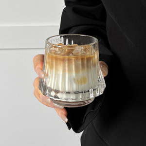 All'ingrosso tazza di vetro americano di alto aspetto nuova striscia di latte <span class=keywords><strong>freddo</strong></span> <span class=keywords><strong>caffè</strong></span> whisky bicchierino di vetro tazza di vino per uso domestico - Product Image 1