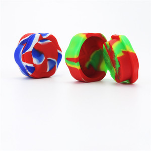Bulk Wholesale Silicone Herb Grinder Custom Logo Smoking Accessories Portable Smoking Shop Supplies - Product Image 1