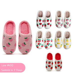Chaussons personnalisés en coton chaud et confortable <span class=keywords><strong>pour</strong></span> la maison, motif dessin animé fraise, Noël, Halloween, fruits, <span class=keywords><strong>pour</strong></span> femmes et hommes - Product Image 1
