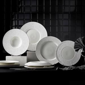 Assiettes et Plats en Céramique de Qualité Hôtelière Vaisselle de Luxe en Porcelaine Noire Coupe Plate - Product Image 3