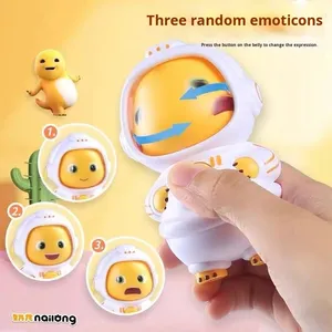 Little Milk Dragon Figura de acción educativa para niños Juguete Alivio del estrés Pequeño adorno Juguete facial cambiable - Product Image 3