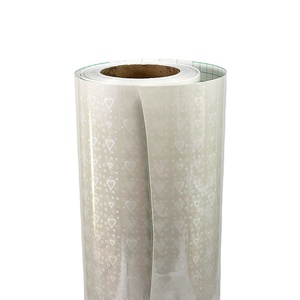 Rollo de Película de Laminación en Frío Holográfica Transparente de PVC PET Vinilo Autoadhesivo Seguro de 1.27Mx50M 80 Micras, Multicolor, con Diseño de Corazón - Product Image 3