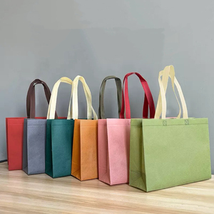 Bolsas de <span class=keywords><strong>Compras</strong></span> Reutilizables Ecológicas con Estampado de Osito, Bolsas de Tela No Tejida, 32*28*10cm, con Correa para el Hombro, para Tiendas de Ropa - Product Image 3