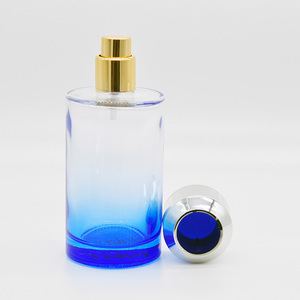 <span class=keywords><strong>50</strong></span> <span class=keywords><strong>ml</strong></span> cilíndrico azul cielo transparente del aerosol de la botella de <span class=keywords><strong>perfume</strong></span> de cristal - Product Image 2