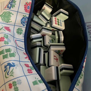 Tessere di Mahjong Americane di Lusso OEM, Design Moderno in Acrilico Verde, Opere d'Arte Mahjong Americane, Tessere Classiche di Mahjong - Product Image 6