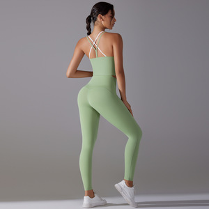 En gros, Ensemble de sport grande taille uni, effet seconde peau, doux pour la peau, avec débardeur dos nu et pantalon, pour fitness haute intensité, Pilates et course à pied - Product Image 5