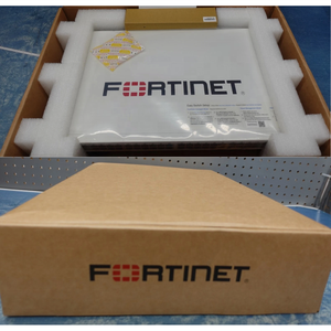 อุปกรณ์ไฟร์วอลล์ FG-200G-BDL-950-12 รุ่นใหม่เอี่ยม พร้อมใบอนุญาตซอฟต์แวร์ 1 ปี มีสินค้าในสต็อก - ความเร็วส่งข้อมูล 10 Gbps แบบใช้สาย - Product Image 2