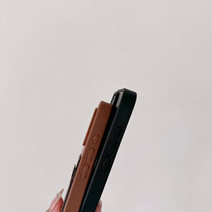 Custodia in pelle di design urbano di lusso per <span class=keywords><strong>iPhone</strong></span> 16 15 14 <span class=keywords><strong>13</strong></span> <span class=keywords><strong>Pro</strong></span> Max Foil oro lettera <span class=keywords><strong>protezione</strong></span> antiurto stile urbano - Product Image 4