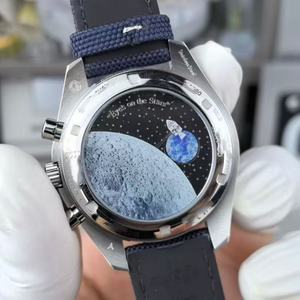 SMF Fabrikası'nın 50. Yıl Dönümü Snoopyes Speedmasteres Saati, 3861 Manuel Kurmalı Mekanizma Özellikli Erkek Otomatik Saat - Product Image 3