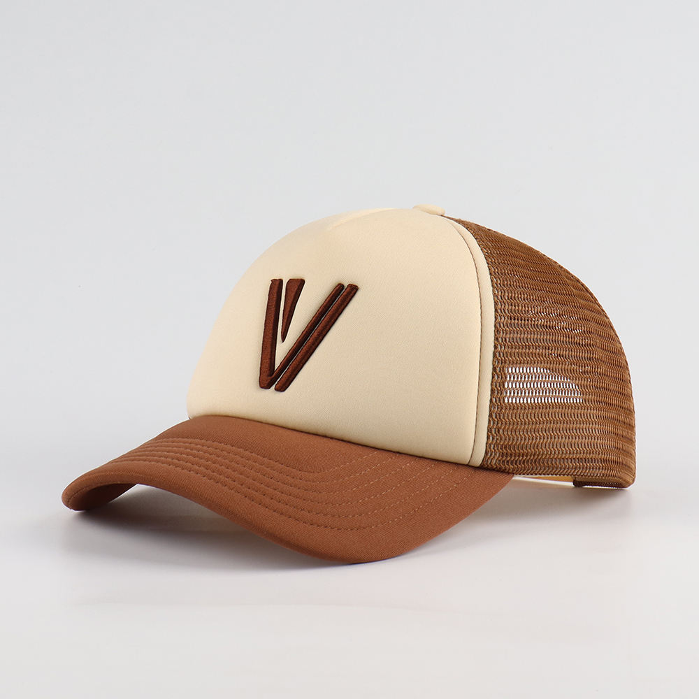 สีน้ำตาล