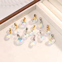 Bijoux de mode de luxe, accessoires, colliers et bracelets en cristal de quartz - des pièces polyvalentes qui s'adaptent à tous les styles