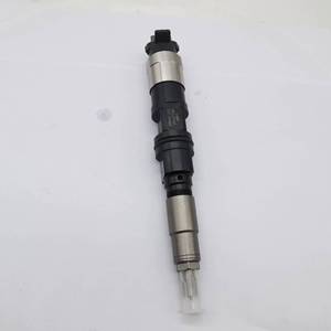 Injecteur Common Rail Diesel 095000-6480/RE529149 pour John Deere - Product Image 1