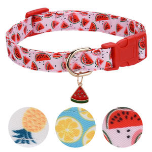 للبيع بالجملة أطواق حيوانات أليفة فاخرة قابلة للتعديل قلادة كلب وقطة بنمط صلب مع دانتيل لزينة أعياد الميلاد وحفلات الزفاف - Product Image 1