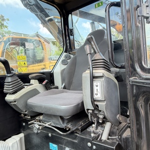 Excavatrice d'occasion Cat308 de 8 tonnes en excellent état, modèle japonais Caterpillar Cat308E2, à vendre - Product Image 4