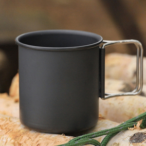 แก้วกาแฟอลูมิเนียมอัลลอยด์แบบพกพาสำหรับกิจกรรมกลางแจ้ง พร้อมหูจับพับได้ - แก้วน้ำสำหรับแคมป์ปิ้งน้ำหนักเบา เหมาะสำหรับเป็นของขวัญส่งเสริมการขาย - Product Image 3