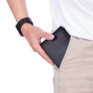 Offre Spéciale sur <span class=keywords><strong>Amazon</strong></span> Portefeuille <span class=keywords><strong>porte</strong></span>-cartes mince en cuir véritable pour hommes personnalisé avec fonction de blocage de la doublure RFID - Product Image 4