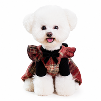 Robe pour chien à carreaux rouges avec col roulé noir, style britannique, en velours extensible, avec nœud, pour l'hiver et Noël, tailles XS-XXL