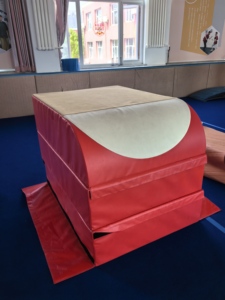 Foam <strong>Vault</strong> <strong>Table</strong> Trainer (4 Sections or 5 Sections) for Gymnatic Professional Training Use - Product Image 2