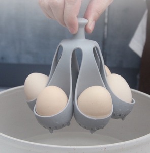 Xách tay thiết kế mới trứng nồi thực phẩm lớp vật liệu Silicone chịu nhiệt đứng tính năng nấu ăn lọc trứng eggbeater công cụ - Product Image 1