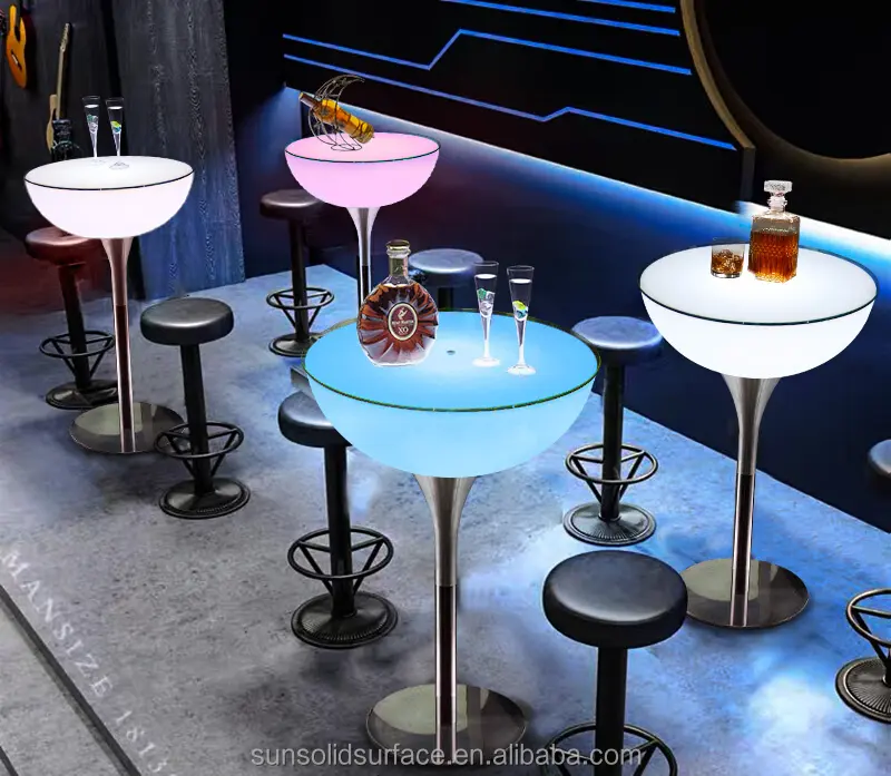 2024 elegante Color personalizado Led Light Up mesa y silla cubo fiesta cóctel muebles recargables led muebles