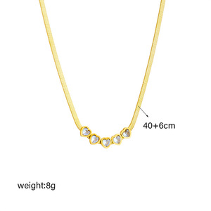 Conjunto de pulsera de collar de hueso de serpiente transparente de alta calidad a la moda, acero de titanio de circón de amor de lujo para ocasiones de regalo - Product Image 6