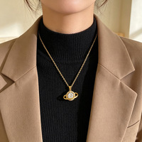 Collier Saturne en plaqué or 18 carats avec zircon cubique, collier ras du cou délicat avec orbe de cristal pour femmes, bijoux de mariée