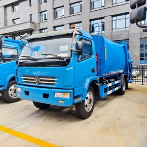 CLW 4x2 Small 8CBM Compression Garbage Truck <b>Waste</b> Collection Truck for Sale - Product Image 1