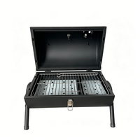 Barbecue fumoir robuste au charbon de bois avec plateau à charbon réglable sur 2 niveaux et aérations latérales pour jardin, terrasse et fêtes en extérieur