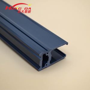 Profils <span class=keywords><strong>en</strong></span> <span class=keywords><strong>PVC</strong></span> <span class=keywords><strong>noir</strong></span> <span class=keywords><strong>en</strong></span> forme de <span class=keywords><strong>U</strong></span> personnalisés par le fabricant, profilés <span class=keywords><strong>en</strong></span> plastique Polyone <span class=keywords><strong>PVC</strong></span> extrudés pour portes et fenêtres - Product Image 1