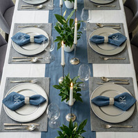 Serviettes brodées à la main carrées bleues 50% lin 50% coton Écologiques Luxe Style traditionnel Marque YR