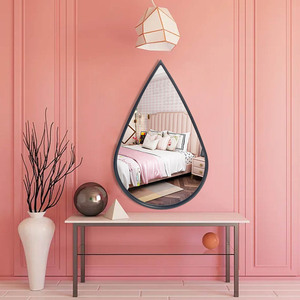 <span class=keywords><strong>Miroir</strong></span> mural moderne en forme de <span class=keywords><strong>goutte</strong></span> <span class=keywords><strong>d</strong></span>'<span class=keywords><strong>eau</strong></span> irrégulière avec cadre en fer, vente en gros <span class=keywords><strong>d</strong></span>'usine, pour la <span class=keywords><strong>d</strong></span>écoration intérieure - Product Image 2