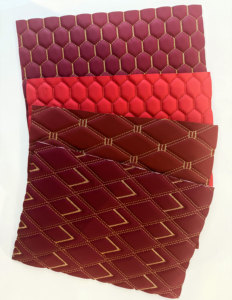 Tissu d'ameublement en <span class=keywords><strong>cuir</strong></span> PVC personnalisable imperméable et résistant à la déchirure pour automobile, design matelassé pour meubles - Product Image 2