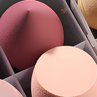 Coffret en forme de cœur avec éponge de maquillage transparente motif goutte d'eau et outil de beauté pour fond de teint cushion