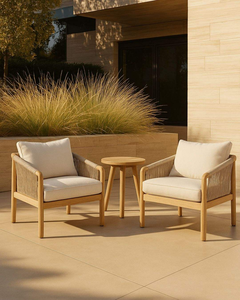 Comodidad y elegancia con el conjunto de muebles de jardín Open Frame de madera de teca maciza, con laterales de cuerda texturizada y un tacto suave y afelpado. - Product Image 1