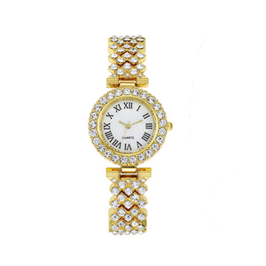 Montre à quartz élégante pour femme avec cadran romain et incrustation de diamants, bracelet tendance pour les trajets quotidiens - Product Image 2