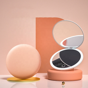 Bán buôn mini LED thắp sáng hai mặt gương mỹ phẩm biểu tượng tùy chỉnh có thể gập lại với ABS kết thúc Kích thước túi - Product Image 4