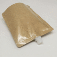 Pochette souple réutilisable en papier kraft et feuille d'aluminium avec bec verseur pour jus, shampoing et boissons, format recharge et sous-emballage