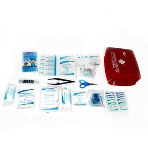 Trousse de premiers secours rouge pratique, portable, étanche, grande capacité, sac d'urgence pour usage extérieur et domestique, personnalisable - Product Image 2