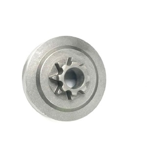 เฟืองเหล็กขนาด 1/4 พิทช์ ใช้ได้กับรอกแกะสลัก Oleomac OM925 รุ่น 536003 สเปน - Product Image 1
