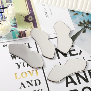 420 acier inoxydable <span class=keywords><strong>Guasha</strong></span> outils Massage outils de soins de beauté Lifter du visage conseil de soins de la peau outils de forme de lèvre - Product Image 3