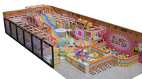 Aire de jeux intérieure pour enfants, équipement de parc à thème personnalisé avec trampolines, toboggans, piscines à balles et parcours d'obstacles