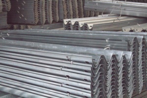 Đường cao tốc hộ Lan Tôn sóng nhà thầu dịch vụ thép không gỉ hộ Lan Tôn sóng hộ Lan Tôn sóng W chùm với hàng rào thép bài viết cho đường cao tốc an toàn - Product Image 3