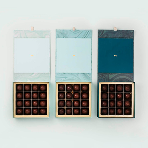 Cajas <span class=keywords><strong>de</strong></span> papel con tapa magnética para regalo con logotipo estampado en caliente personalizado, caja <span class=keywords><strong>de</strong></span> chocolate plegable pequeña <span class=keywords><strong>de</strong></span> lujo reciclable con divisores - Product Image 1