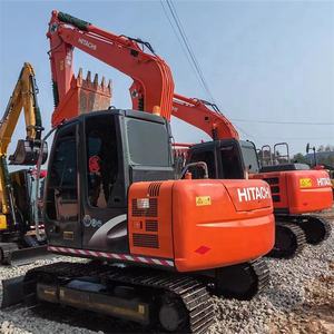 Excavatrice d'occasion HITACHI ZX70-5A d'origine mini-pelle sur chenilles de 7 tonnes en bon état Zx70 Zx75 Zx60 pelleteuses de ferme à vendre - Product Image 3