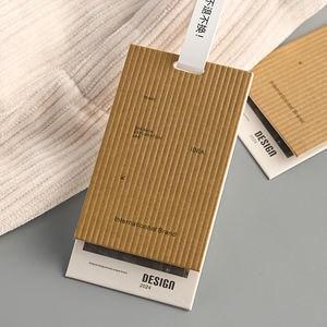 Etiqueta de cartón duro plegable de doble capa Leyenda de imagen personalizable Logotipo Textura de rayas verticales Etiqueta de marca de papel de gama alta - Product Image 3