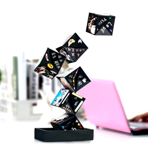 Caja de Explosión de Papel <span class=keywords><strong>para</strong></span> Fiestas, Personalizable, DIY, Caja de Regalo Creativa con Fotos, Álbum de Fotos, <span class=keywords><strong>Cajas</strong></span> Saltarinas Sorpresa - Product Image 1
