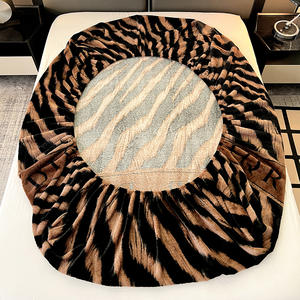 Parure <span class=keywords><strong>de</strong></span> lit en polyester <span class=keywords><strong>de</strong></span> haute qualité, style rétro sauvage, motif <span class=keywords><strong>de</strong></span> <span class=keywords><strong>tigre</strong></span> café, impression et teinture actives, drap-<span class=keywords><strong>housse</strong></span>, taie d'oreiller - Product Image 3