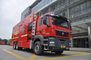 Nouveau camping-car diesel pour voyages en plein air 6X4 - Product Image 6